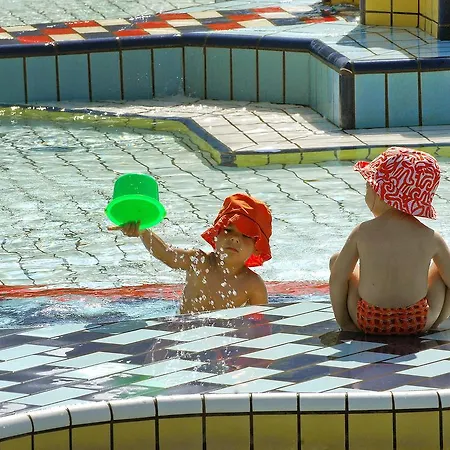 Zaton Holiday Resort.1 Нин