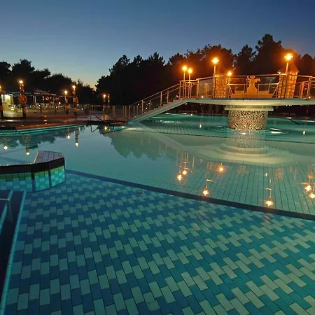 公寓 Zaton Holiday Resort.1 宁